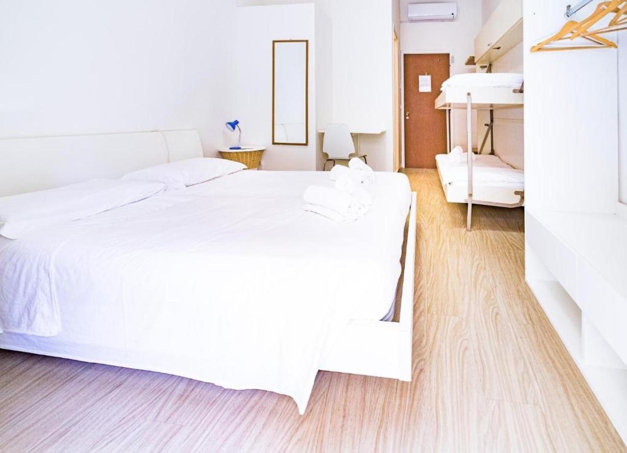 Hotel Garni' Serena Caorle Eksteriør billede