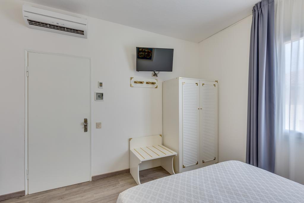 Hotel Garni' Serena Caorle Eksteriør billede