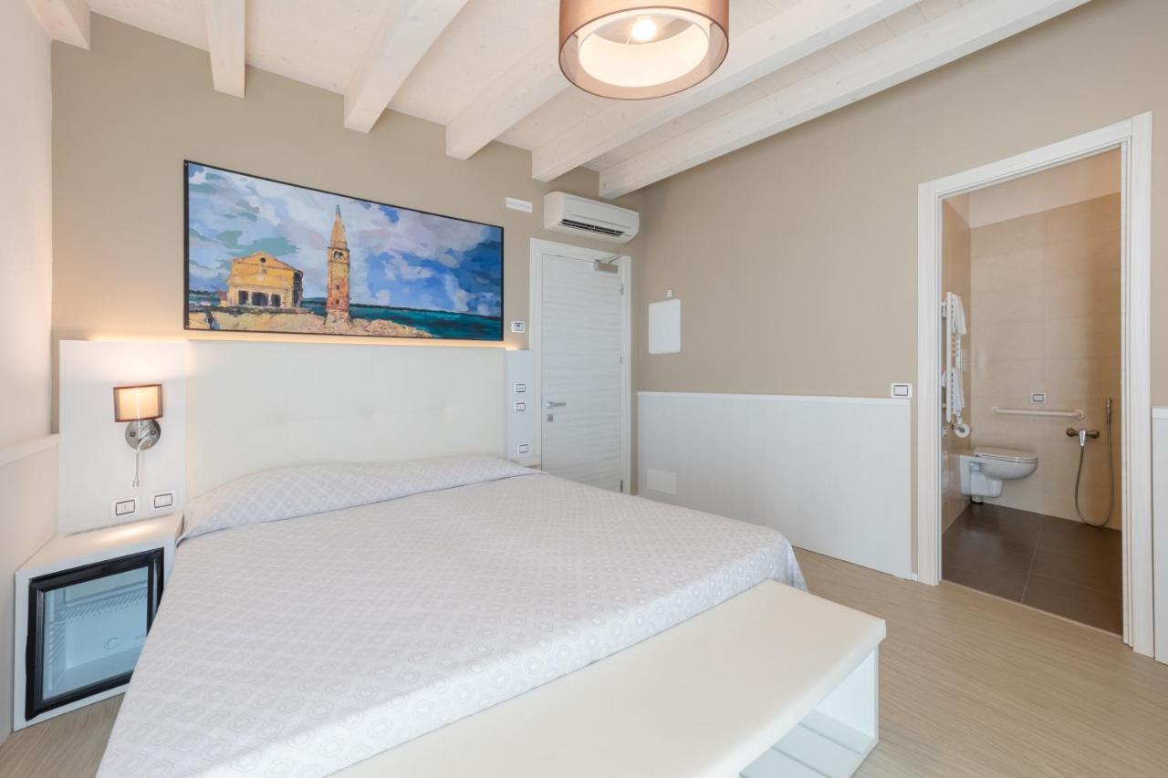 Hotel Garni' Serena Caorle Eksteriør billede